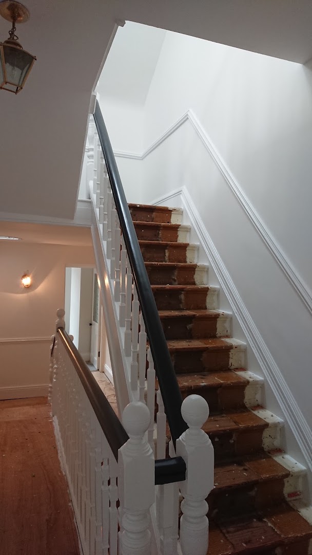 Dean Coombs Painter & Decorator — Photos 2